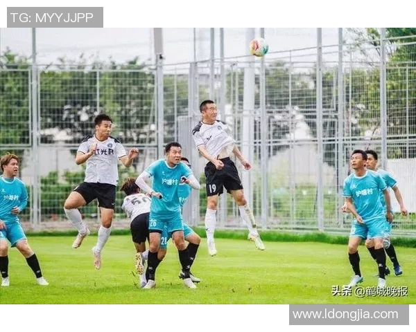 武汉足球明星助力家乡发展展现无私支持与热爱